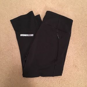 Under Armour Cropped Leggings